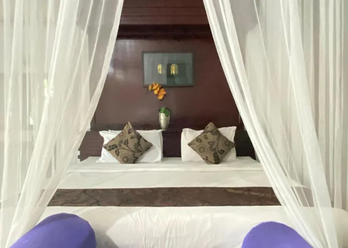 Private Pool Classic Bed & Breakfast Kuta (Bali)